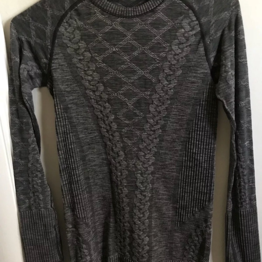 Lululemon restless long sleeve